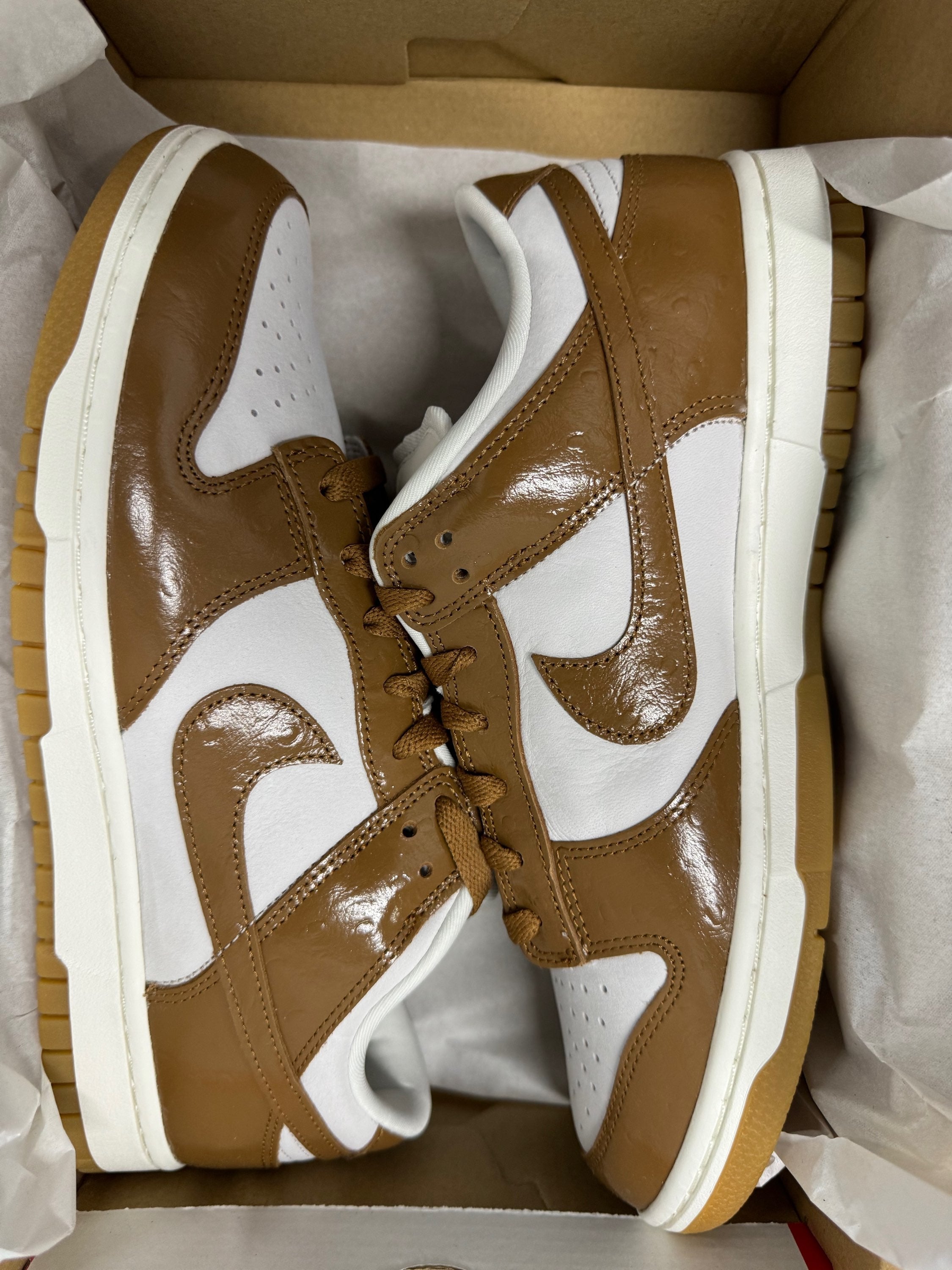 fj2260 - w nike dunk low lx image 0